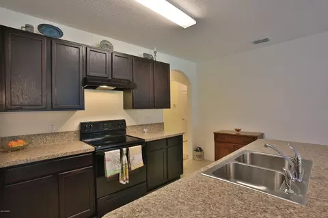 343 Admiralty Ct, Edgewater, FL 32141 photo 15