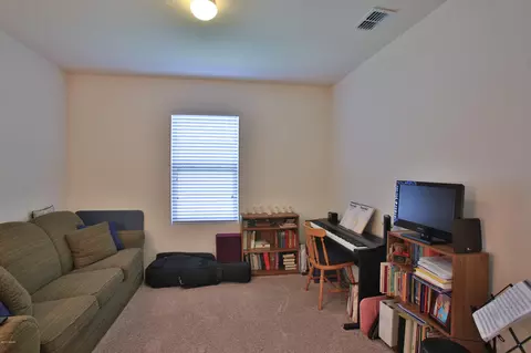 343 Admiralty Ct, Edgewater, FL 32141 photo 11