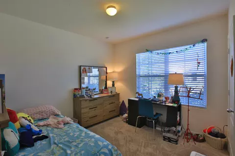 343 Admiralty Ct, Edgewater, FL 32141 photo 6