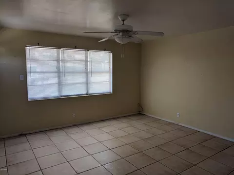 18 Seabreeze Dr, Ormond Beach, FL 32176 photo 7