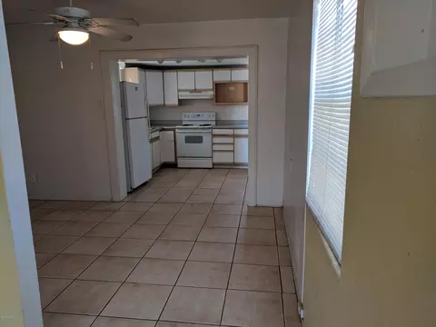 18 Seabreeze Dr, Ormond Beach, FL 32176 photo 8