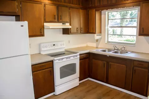 1823 Queen Palm Dr, Edgewater, FL 32132 photo 19