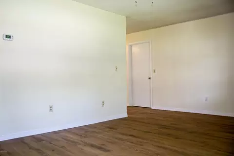 1823 Queen Palm Dr, Edgewater, FL 32132 photo 8