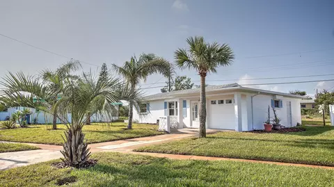 48 Seacrest Dr, Ormond Beach, FL 32176 photo 2