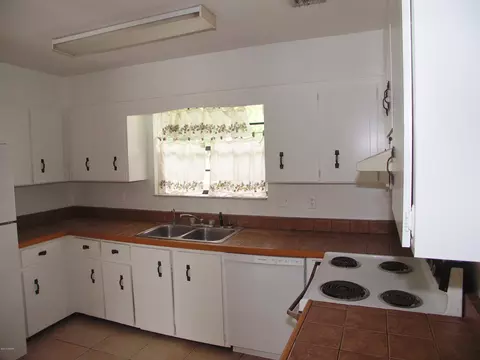 81 Pine Trl, Ormond Beach, FL 32174 photo 4