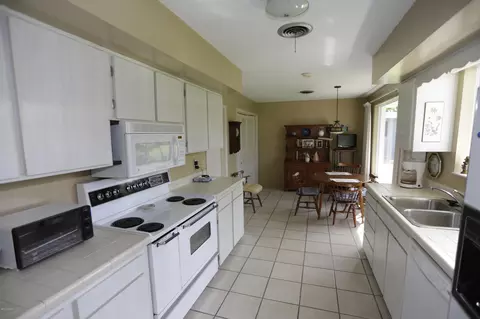 47 Amsden Rd, Ormond Beach, FL 32176 photo 13
