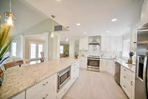 3554 John Anderson Dr, Ormond Beach, FL 32176 photo 4