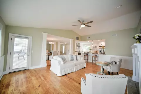 3554 John Anderson Dr, Ormond Beach, FL 32176 photo 5