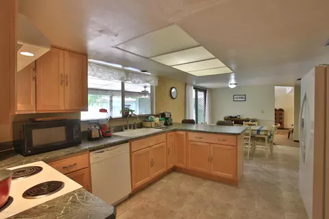 11 Pine Trl, Ormond Beach, FL 32174 photo 12