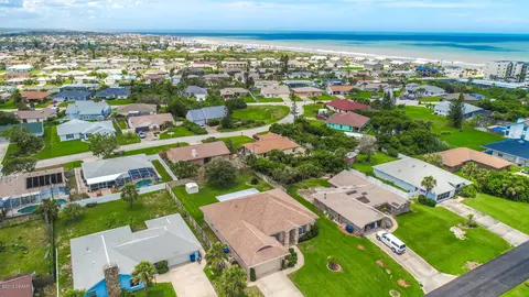 115 Mariners Dr, Ormond Beach, FL 32176 photo 2