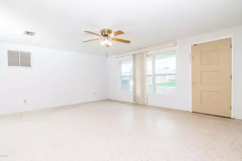 108 Palm Breeze Dr, Edgewater, FL 32141 photo 4