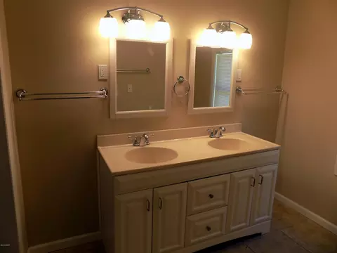 141 E Woodhaven Cir, Ormond Beach, FL 32174 photo 12