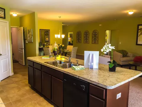 302 Admiralty Ct, Edgewater, FL 32141 photo 7