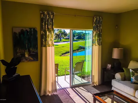 302 Admiralty Ct, Edgewater, FL 32141 photo 15