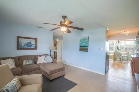 42 Seacrest Dr, Ormond Beach, FL 32176 photo 4