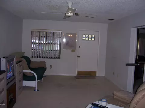 35 Kingfisher Ln, Edgewater, FL 32141 photo 10