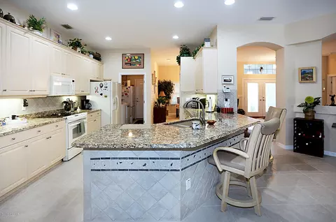 1251 Hampstead Ln, Ormond Beach, FL 32174 photo 8