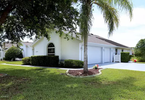 1251 Hampstead Ln, Ormond Beach, FL 32174 photo 2