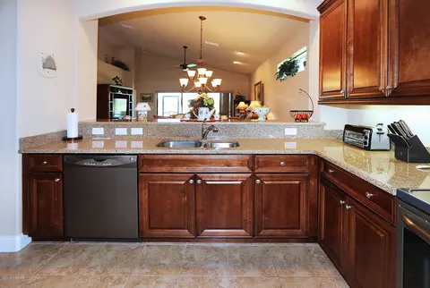 3235 Tralee Dr, Ormond Beach, FL 32174 photo 5