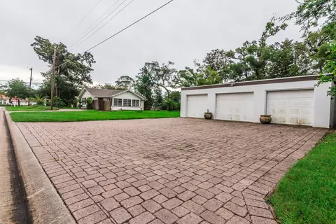 342 N Beach St, Ormond Beach, FL 32174 photo 4