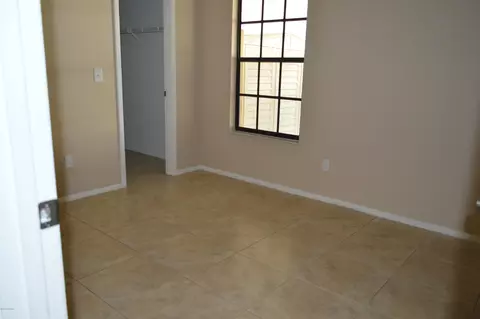 502 Finch Dr, Edgewater, FL 32141 photo 11