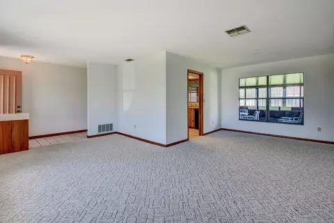 35 E Sea Harbor Dr, Ormond Beach, FL 32176 photo 4