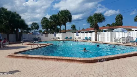 26 Oriole Cir #B, Ormond Beach, FL 32176 photo 2