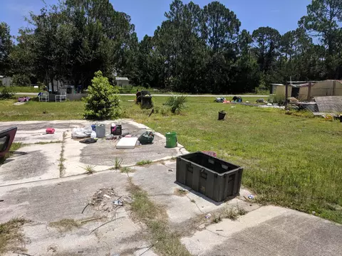 148 West Loop, Oak Hill, FL 32759 photo 4