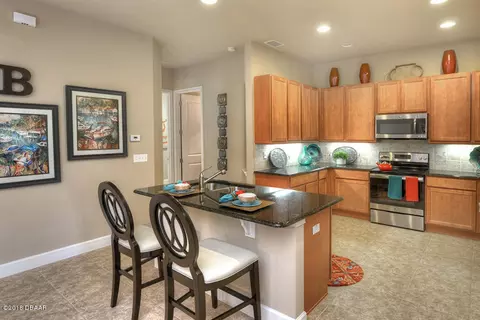 725 Aldenham Ln, Ormond Beach, FL 32174 photo 11