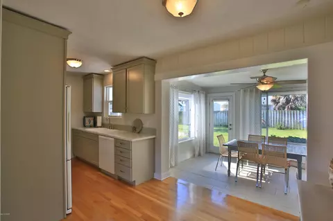 30 Dolphin Ave, Ormond Beach, FL 32176 photo 8
