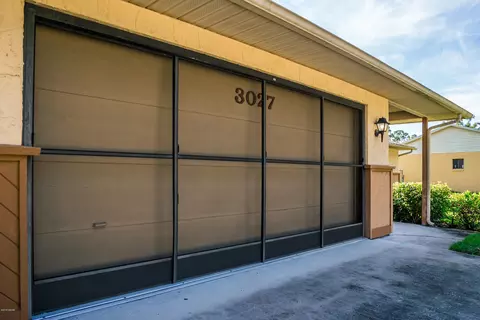 3027 Yule Tree Dr, Edgewater, FL 32141 photo 4