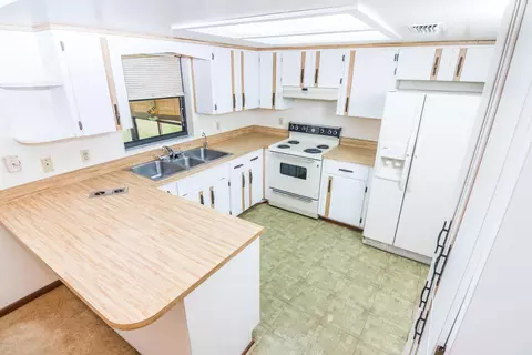 3027 Yule Tree Dr, Edgewater, FL 32141 photo 10