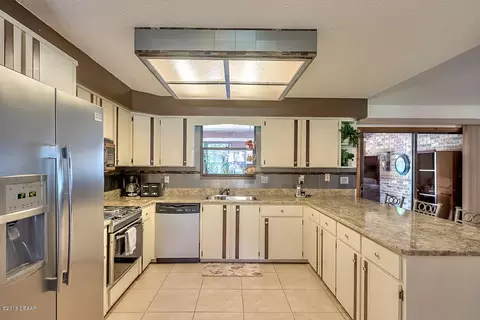 1418 N Beach St, Ormond Beach, FL 32174 photo 9