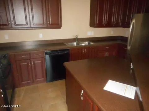 1101 Hansberry Ct, Ormond Beach, FL 32174 photo 5