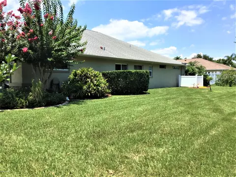 7 Peruvian Ln, Ormond Beach, FL 32174 photo 6