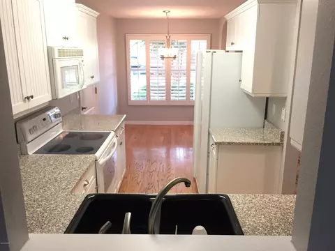 72 Vining Ct #B, Ormond Beach, FL 32176 photo 4