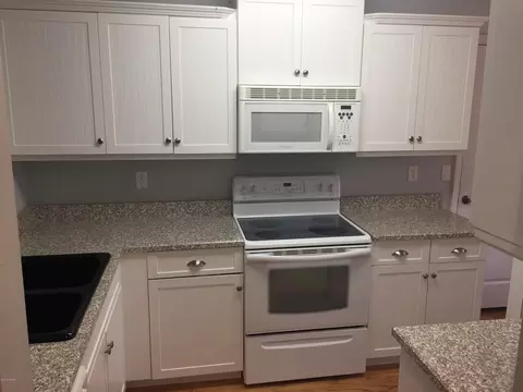 72 Vining Ct #B, Ormond Beach, FL 32176 photo 3