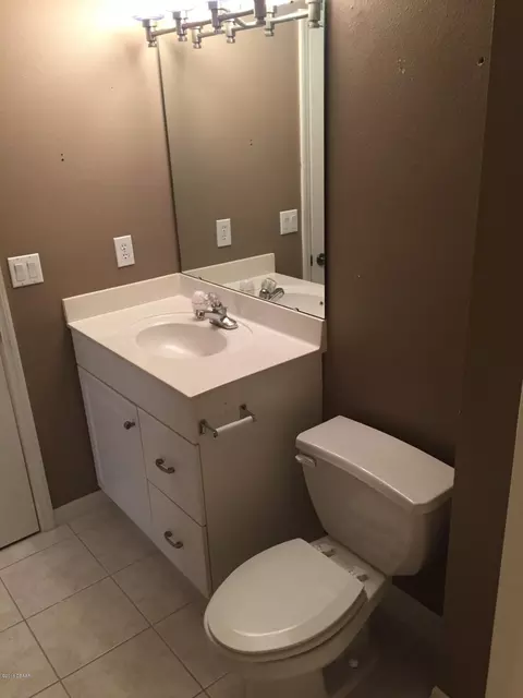 72 Vining Ct #B, Ormond Beach, FL 32176 photo 9