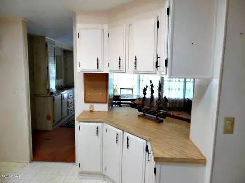 150 Charles St, Edgewater, FL 32141 photo 10