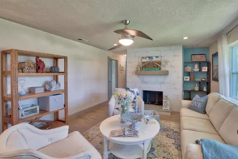 195 Benjamin Dr, Ormond Beach, FL 32176 photo 9