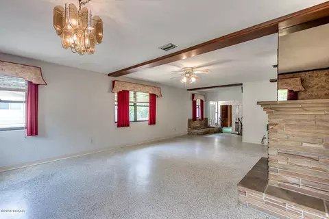 40 Live Oak Ave, Ormond Beach, FL 32174 photo 4