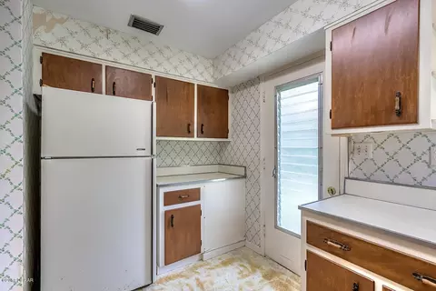 40 Live Oak Ave, Ormond Beach, FL 32174 photo 6