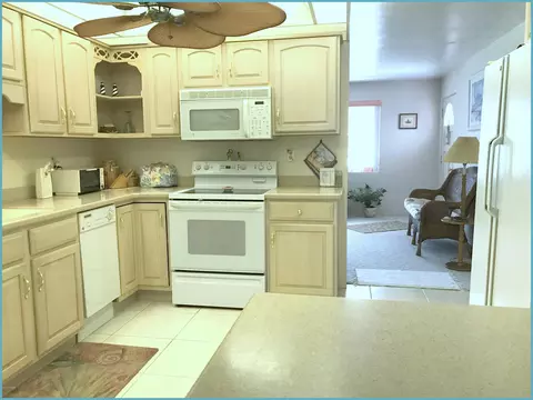 9 Seacrest Dr, Ormond Beach, FL 32176 photo 6
