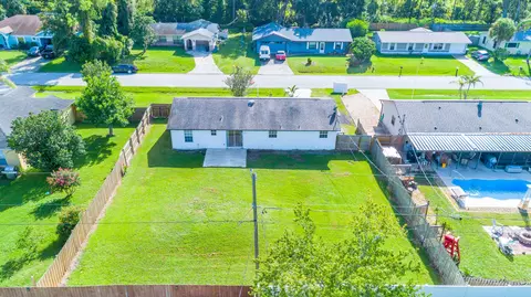 2325 Silver Palm Dr, Edgewater, FL 32141 photo 3