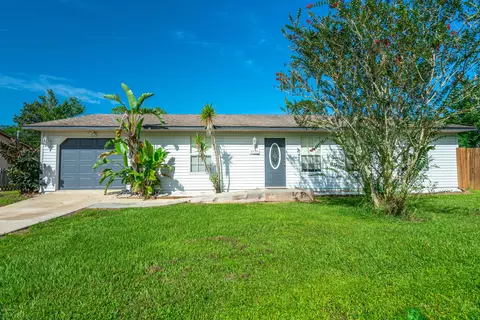 2325 Silver Palm Dr, Edgewater, FL 32141 photo 1