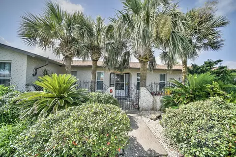 8 Seafarers Dr, Ormond Beach, FL 32176 photo 3