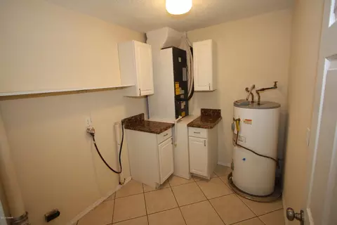 1808 Pine Tree Dr, Edgewater, FL 32132 photo 15