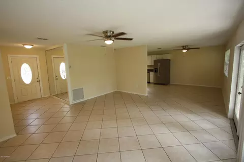 1808 Pine Tree Dr, Edgewater, FL 32132 photo 3