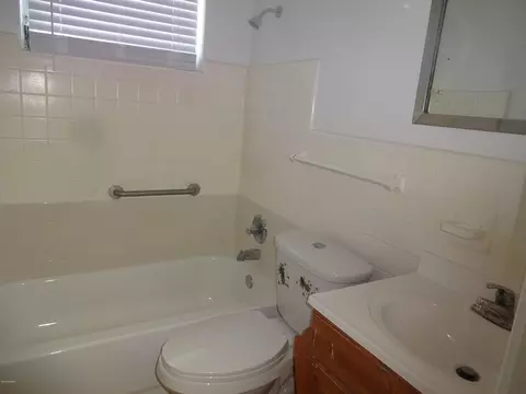 1220 Biltmore Dr, Ormond Beach, FL 32174 photo 9