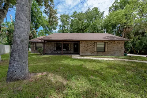 4 Willowdale Cir, Ormond Beach, FL 32174 photo 2